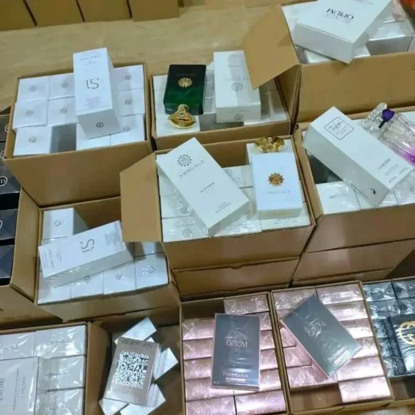Mixed Perfumes Pallet